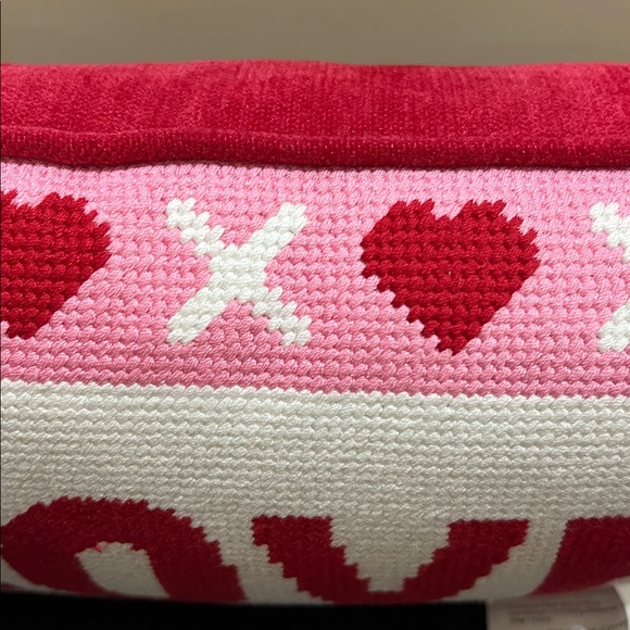 Bouffants & Broken Hearts | Needlepoint Sassy Pillow “Love” ♥️💋 - Picture 7 of 9